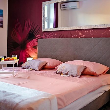 Luxury Apartment Laura Zára Kültér fotó
