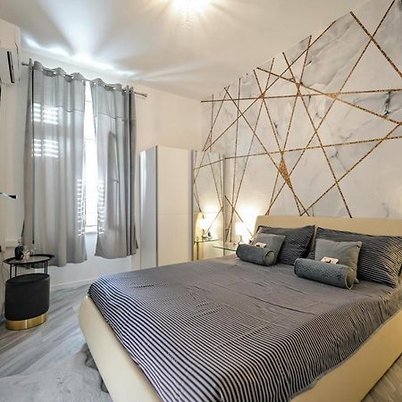 Luxury Apartment Laura Zára Kültér fotó