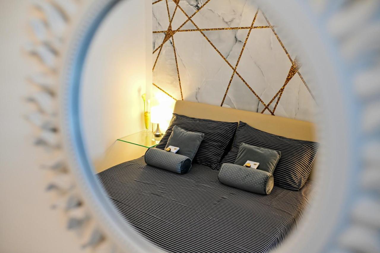 Luxury Apartment Laura Zára Kültér fotó