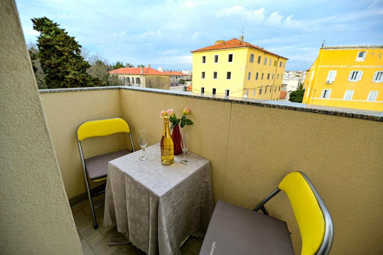 Luxury Apartment Laura Zára Kültér fotó