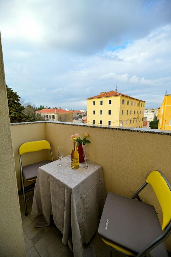 Luxury Apartment Laura Zára Kültér fotó